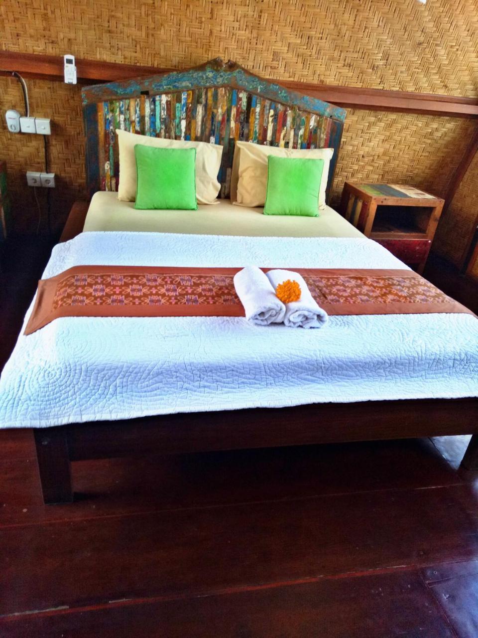 Suandi House Bed & Breakfast Ubud  Exterior photo