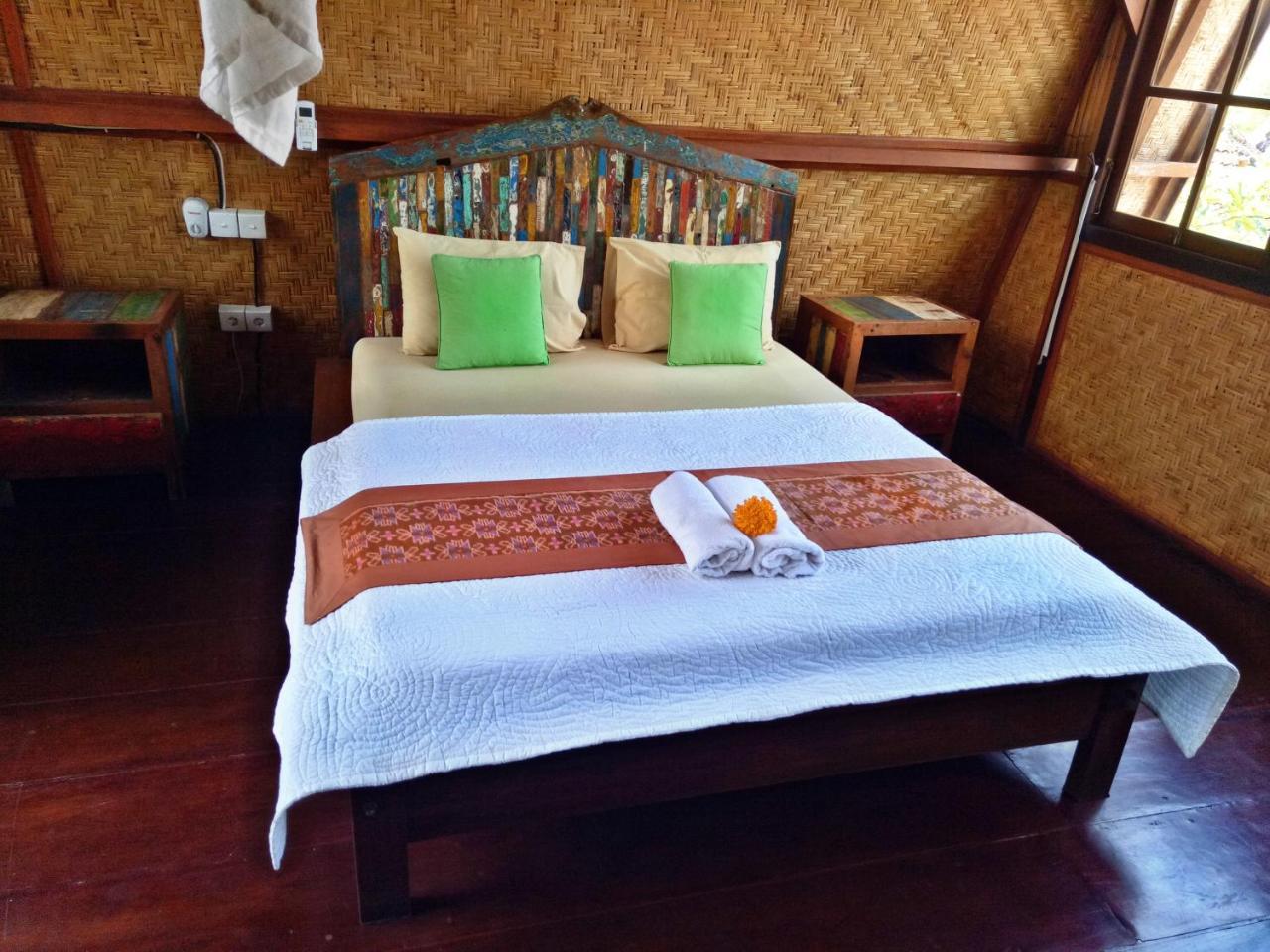 Suandi House Bed & Breakfast Ubud  Exterior photo